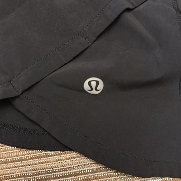 Lululemon Speed Ups - Shorts - Picture 3 of 5